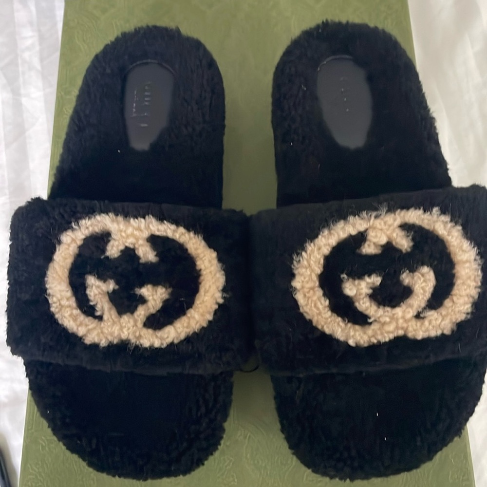 Gucci black sandals